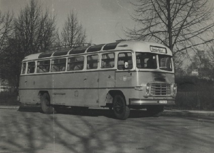 Winged ikarus autobuz