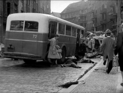 Winged ikarus autobuz