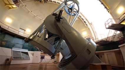 Observatorul astrofizic de la Crimea preda stelele sub lună
