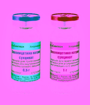 Levomycetin sodium succinate® (cloramfenicol) este o pulbere pentru prepararea unei soluții pentru