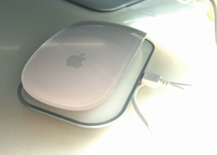 Magic charger - зарядний пристрій для magic mouse, огляди від icanto