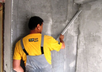 Tapet pe perete de beton poate fi lipit și cum să lipici