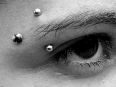 Principalele tipuri de piercing - studio de tatuaj baraka