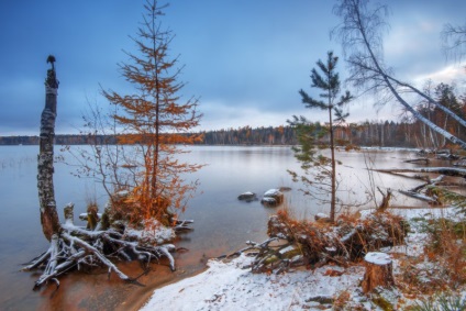 Restul pe Lacul Tavatui Regiunea Sverdlovsk Atracții Ural