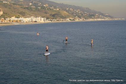 Plaja Malibu din California - notele rusești despre viața americană