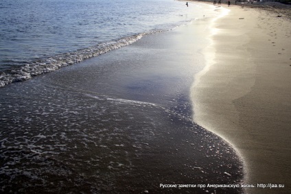 Plaja Malibu din California - notele rusești despre viața americană