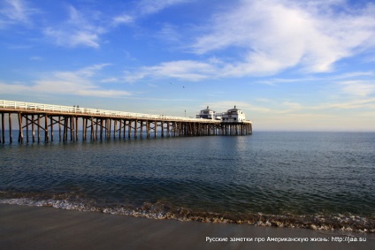 Plaja Malibu din California - notele rusești despre viața americană