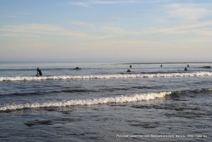 Plaja Malibu din California - notele rusești despre viața americană