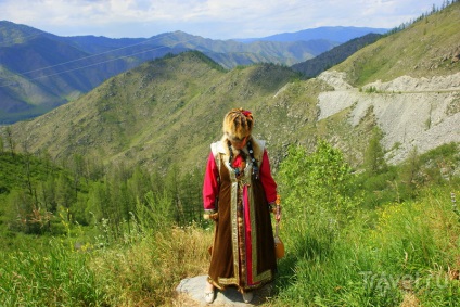 Altai autóval