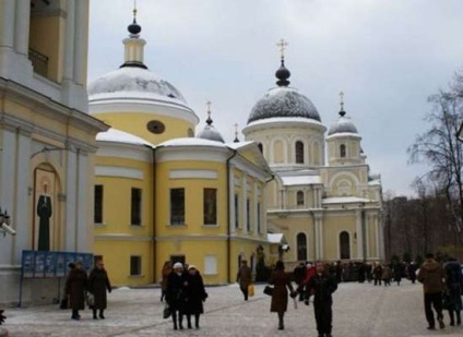 Pokrovsky mănăstire în Moscova sfânt matron adresa, programul de lucru, cum să ajungi acolo - video - 