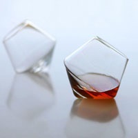 Proprietăți utile ale cognacului la marginea medicamentului și otravă