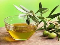 Az olívaolaj használata a szervezet számára, hogyan kell kezelni és kezelni a gyógyszert, a hagyományos orvoslás