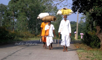 A narmada folyó, a parikrama körül, maheshvar és omkareshwar