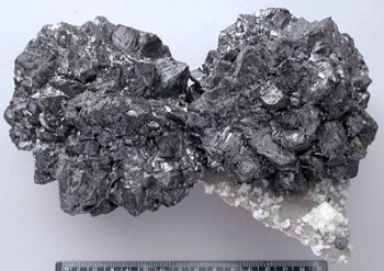 Sphalerite - enciclopedia de pietre, reteaua sociala de bijuterii