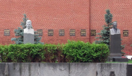 Propaganda monumentală sovietică