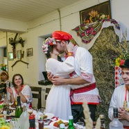Esküvő a régi orosz stílusban