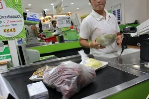 Tesco lotus și mare c - supermarketuri în Phuket