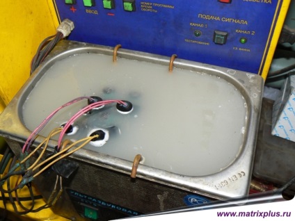 Tehnologii pentru curățarea duzelor într-o baie ultrasonică, cumpărați detergenți și agenți de curățare pentru injectori