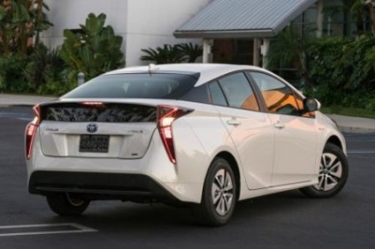 Toyota Prius 1