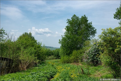 Homesteads lângă Moscova pe malurile râului Lutosni - Boblovo, roach, șah