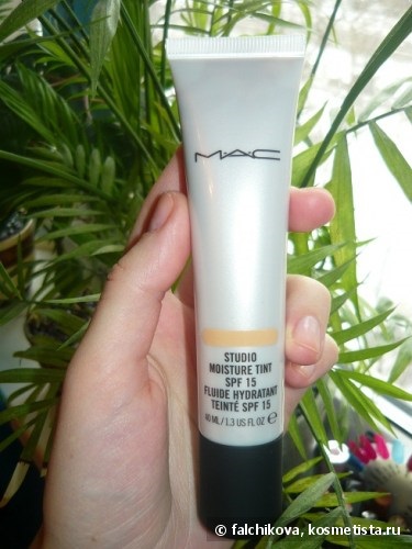 Cremă hidratantă cu efect tonic mac studio umezeală tint spf 15 medii plus comentarii