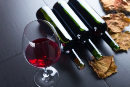Vinurile moldovenești sunt roșii, vin alb, vinul este un buchet al Moldovei, site-ul oficial al rețetelor culinare Julia