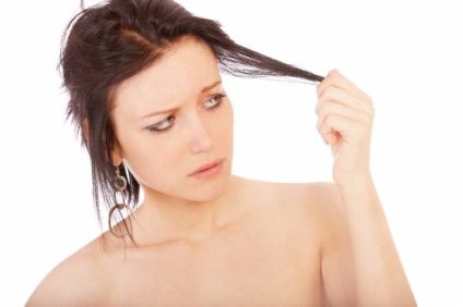 Părul cade în afară de ce să facă, secretele tratamentului părului pentru femei, coafurile de femei și tunsorile, grija