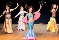 Dansuri orientale pentru copii