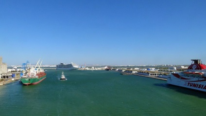 Halk el-ud (la goulette), Tunisia - parcare cu croazieră în port, cum să ajungeți în Tunisia și Cartagina