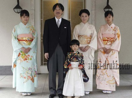 A japán hercegnő, Mako, elutasítja a címet egy esküvõ kedvéért