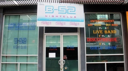 4 Striptease Club Pattaya cu dansatori ruși