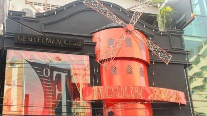 4 Striptease Club Pattaya cu dansatori ruși