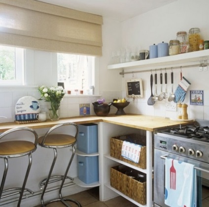 5 Idei, unde să cureți lucrurile de vară într-un apartament mic, o casă de vis