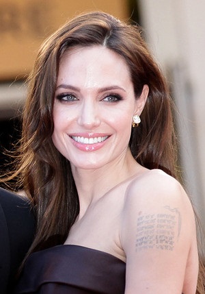 Angelina Jolie a numit consecințele unui divorț cu Brad Pitt - ziua femeii