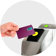 Carte de credit pentru plata cheltuielilor de călătorie în metrou