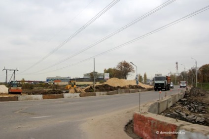 Examinare foto de ansamblu a construcției de pasaj