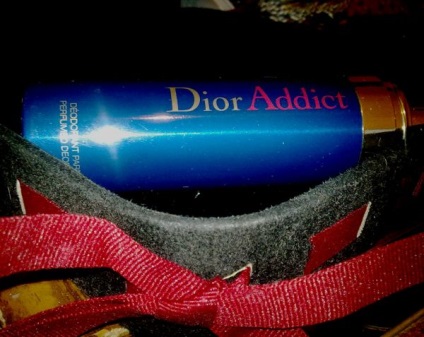 Dior dependentul merită primul loc printre recenziile deodorantelor