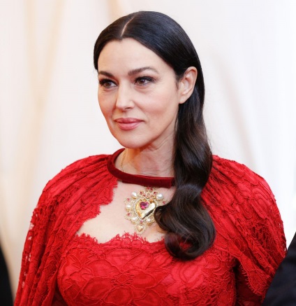 A Monica Bellucci szépségének fejlődése a csillag születésnapi lányának változása (fotó)