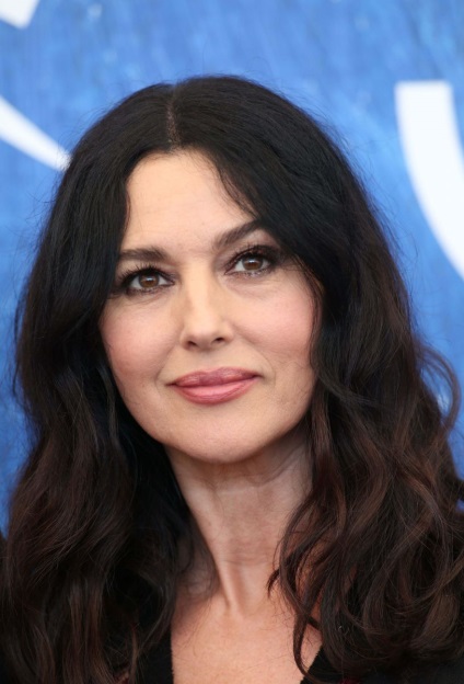 A Monica Bellucci szépségének fejlődése a csillag születésnapi lányának változása (fotó)