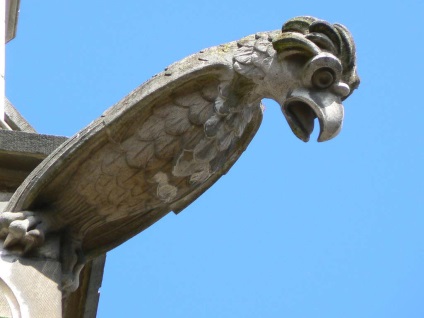 Phototelegraph - gargoyles - teribil și teribil