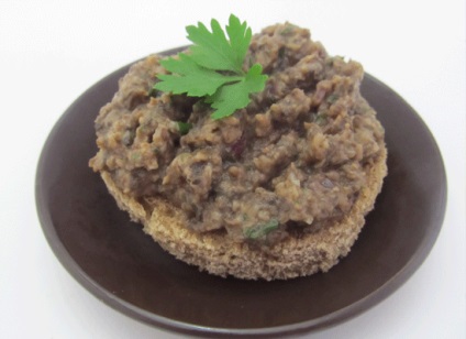 Caviarul de ciuperci din ciuperci congelate este cea mai delicioasă rețetă, conținutul caloric, cum să gătești