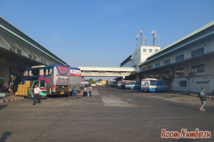 Cum să ajungeți de la Phuket la Bangkok cu autobuzul