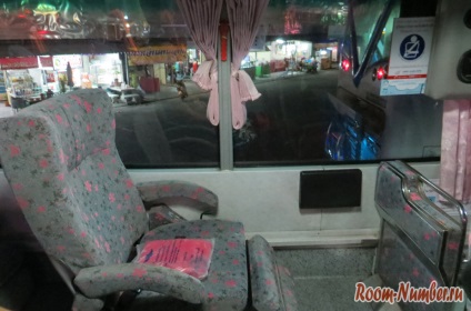 Cum să ajungeți de la Phuket la Bangkok cu autobuzul