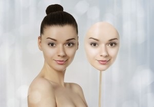 Hogyan könnyítsük meg az arc bőrt otthon