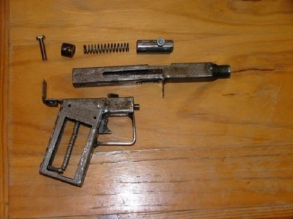 Cum se face un pistol militar simplu - o lumină tehnică