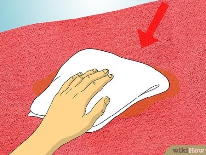 Cum să eliminați petele de pe covor