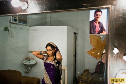 Cum trăiește Bollywood (17 fotografii)