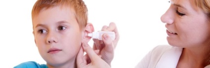 Cade din dopuri de sulf în urechi pentru copii și adulți