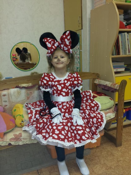 Jelmez Minnie egér fotó saját kezűleg