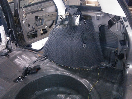 Lada viburnum instalație completă de izolare acustică a mașinilor în Voronezh »în portofoliul companiei